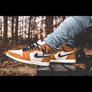 Jordan 1 “Rookie of the Year”, M 6/ W 7.5